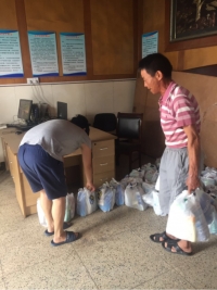 三伏高温送清凉  致敬一线江南体育·江南官方网站-江南online（中国）
人